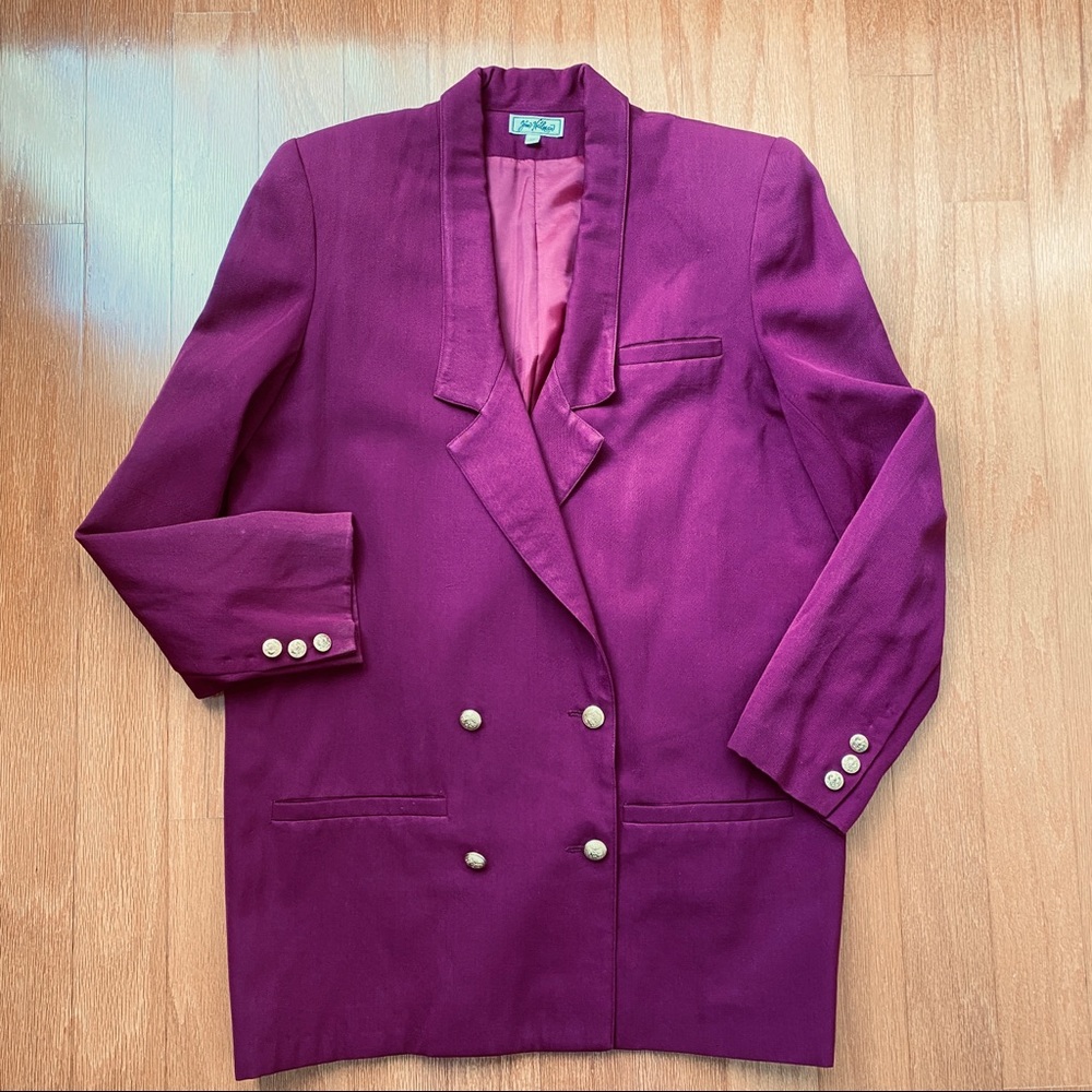 Maroon wool suit by Jim Heilman - Picture 2 of 7